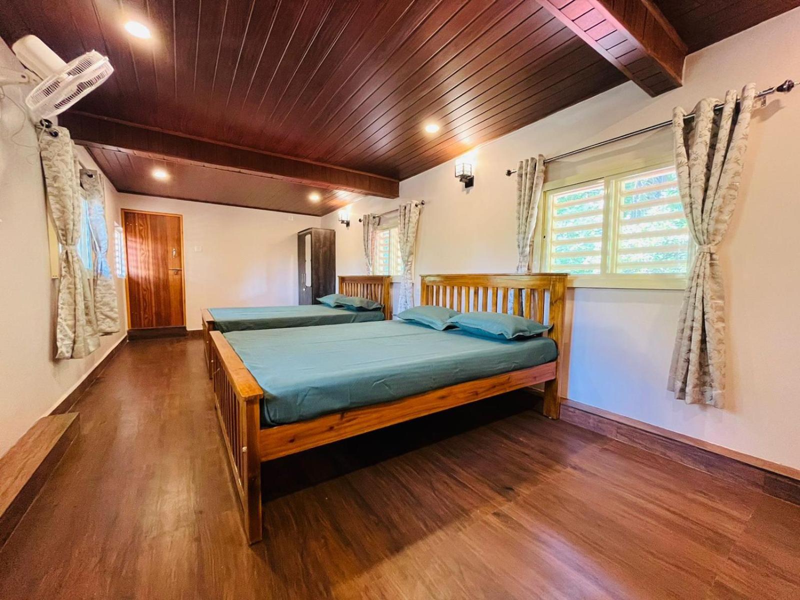 Gokarna Junction - A Vintage Homestay Bagian luar foto